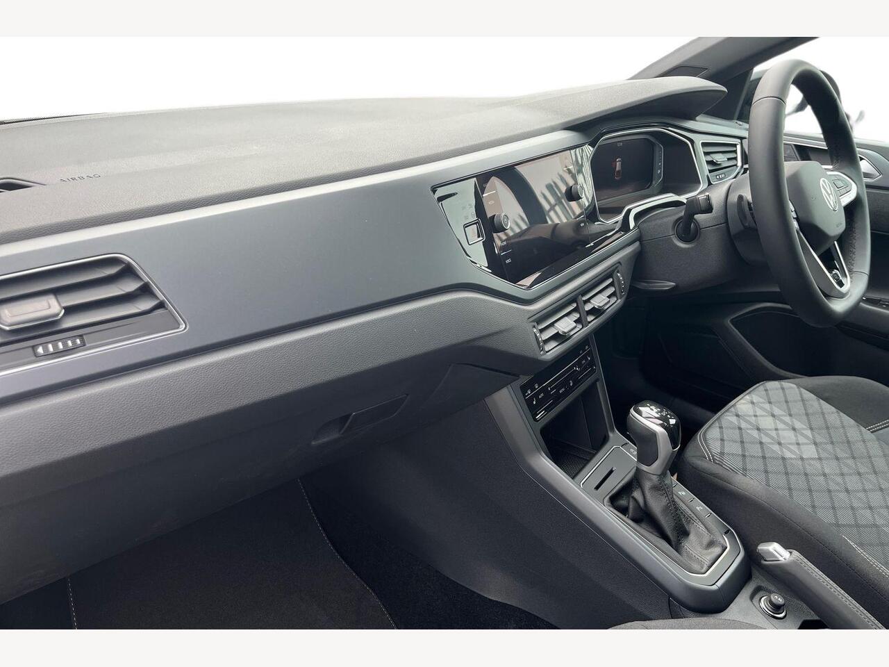 Used Volkswagen Taigo 2025 for sale - 76679226: Photo 2