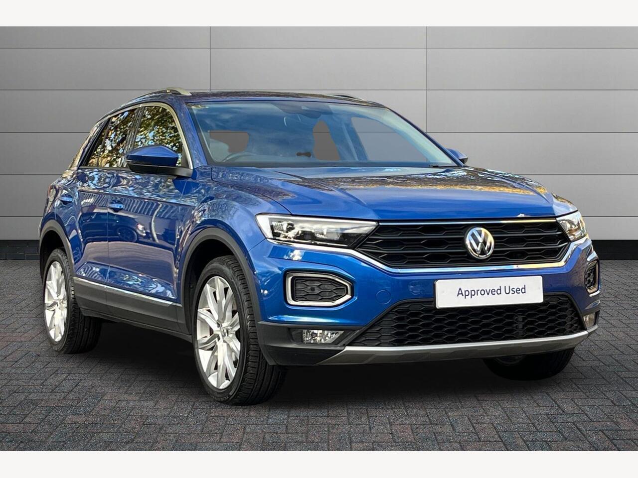 Used Volkswagen T-Roc 2018 for sale - 76673670: Photo 1