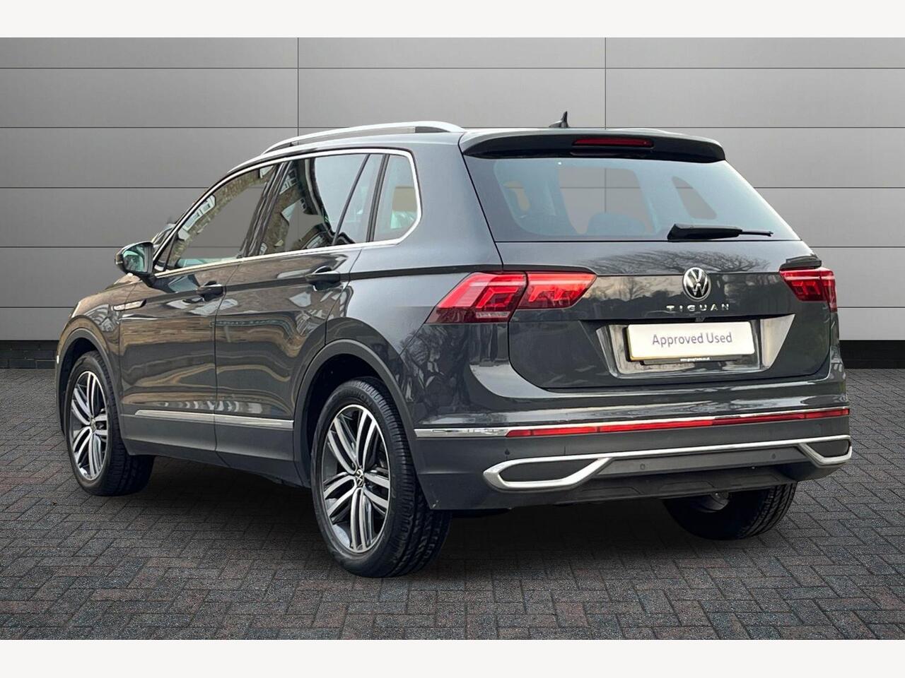 Used Volkswagen Tiguan 2023 for sale - 78005517: Photo 3