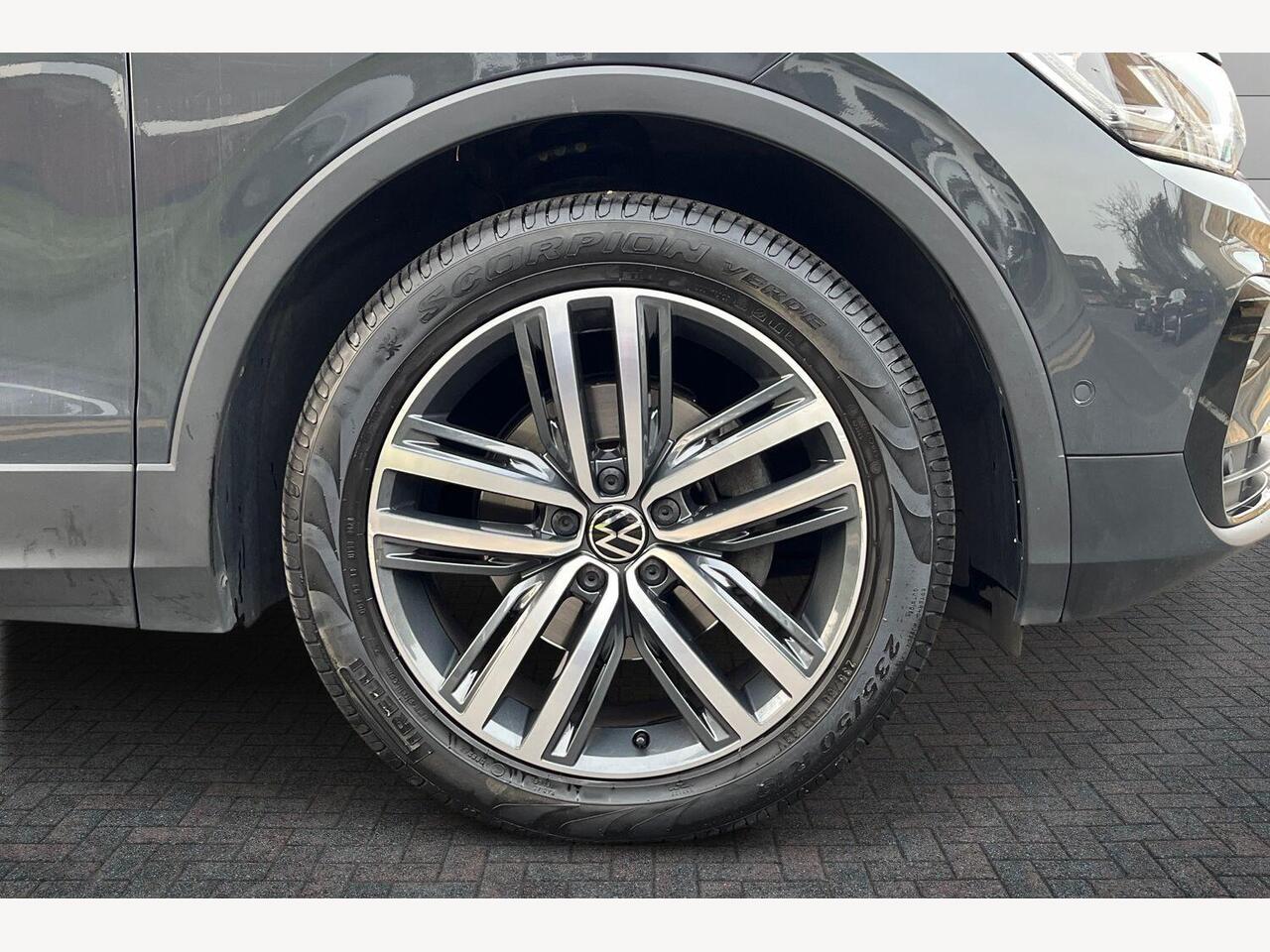 Used Volkswagen Tiguan 2023 for sale - 78005517: Photo 7