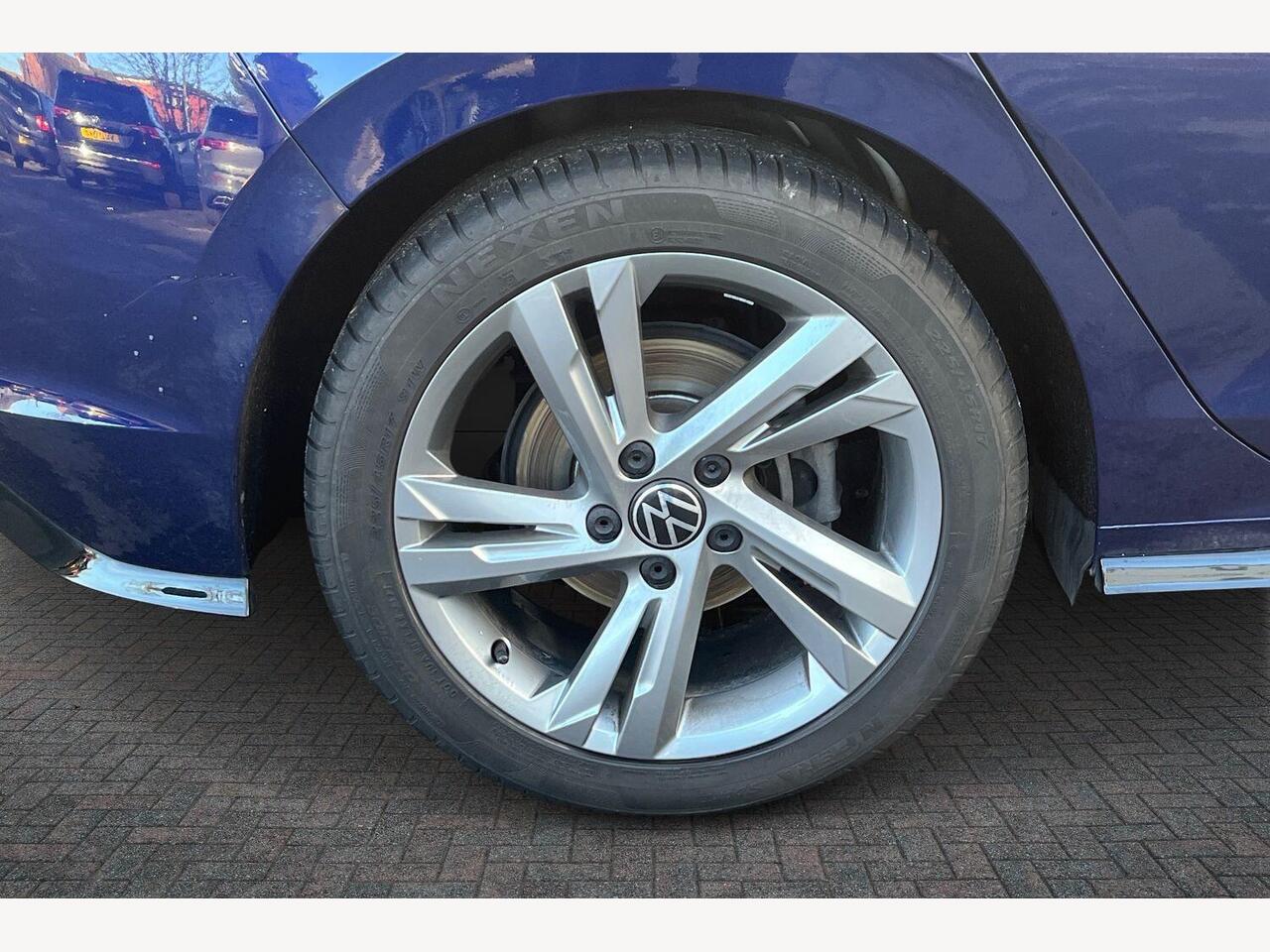 Used Volkswagen Golf 2024 for sale - 77050876: Photo 9