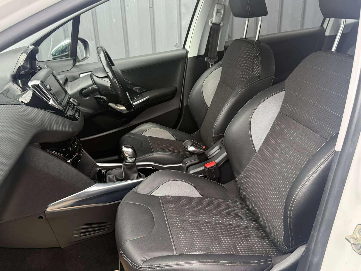 Used Peugeot 2008 2013 for sale - 76218704: Photo 17