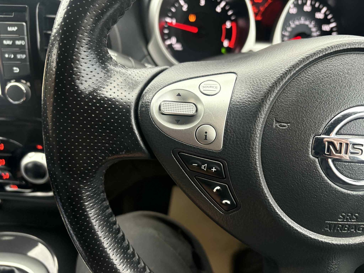 Used Nissan Juke 2016 for sale - 76177016: Photo 15