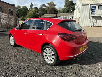 Used Vauxhall Astra 2013 for sale - 76045792: Photo