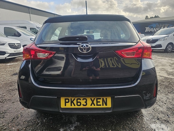 Used Toyota Auris 2013 for sale - 76206669: Photo 11