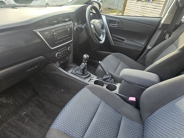 Used Toyota Auris 2013 for sale - 76206669: Photo 24