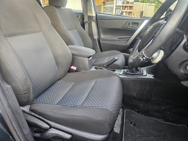 Used Toyota Auris 2013 for sale - 76206669: Photo 29