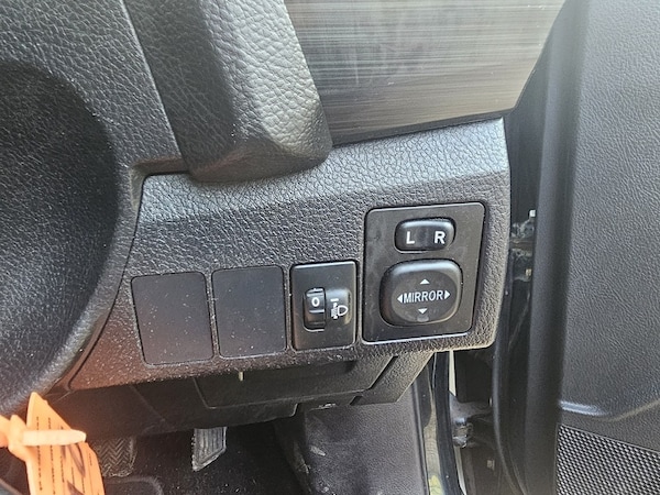 Used Toyota Auris 2013 for sale - 76206669: Photo 37