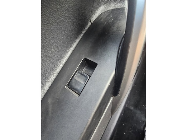 Used Toyota Auris 2013 for sale - 76206669: Photo 39