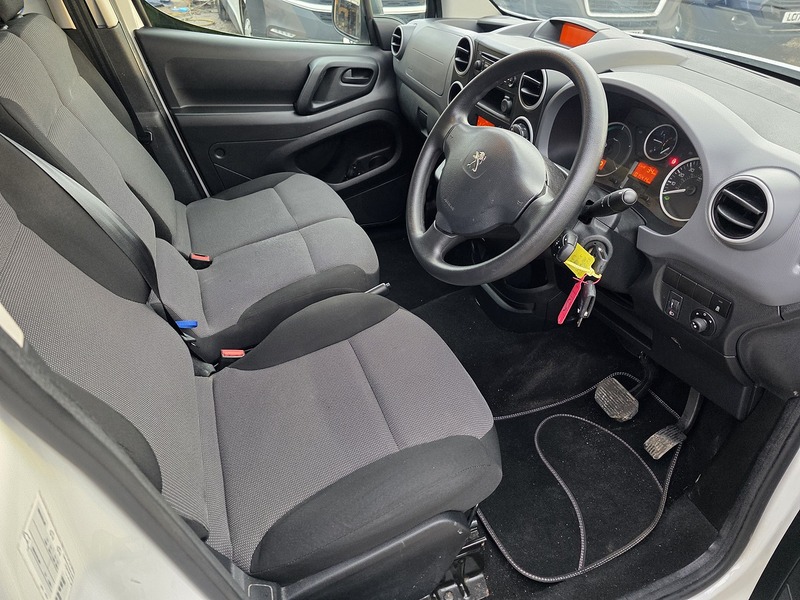 Used Peugeot Partner 2019 for sale - 77310328: Photo 37