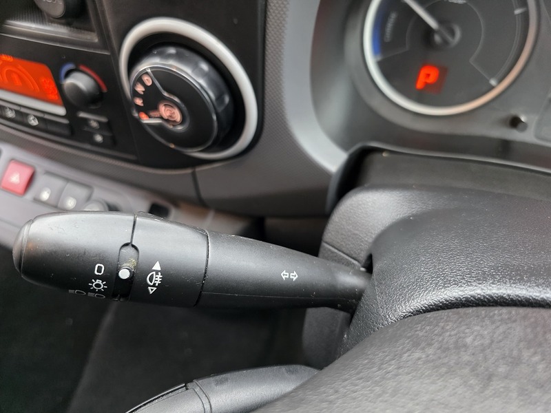 Used Peugeot Partner 2019 for sale - 77310328: Photo 44