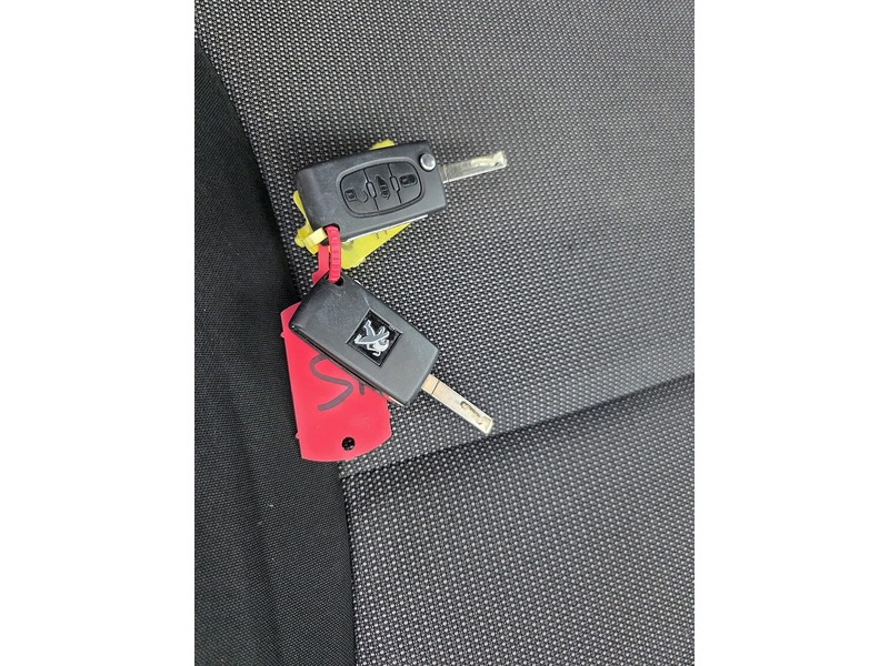 Used Peugeot Partner 2019 for sale - 77310328: Photo 57