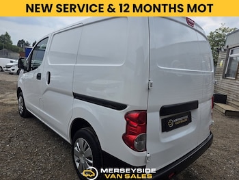 Used Nissan NV200 2018 for sale - 78477462: Photo
