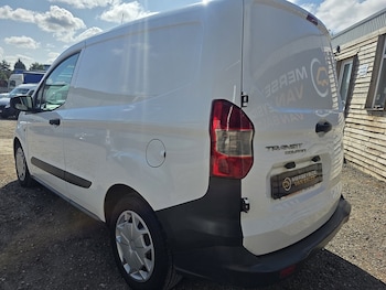Used Ford Transit Courier 2019 for sale - 79611594: Photo