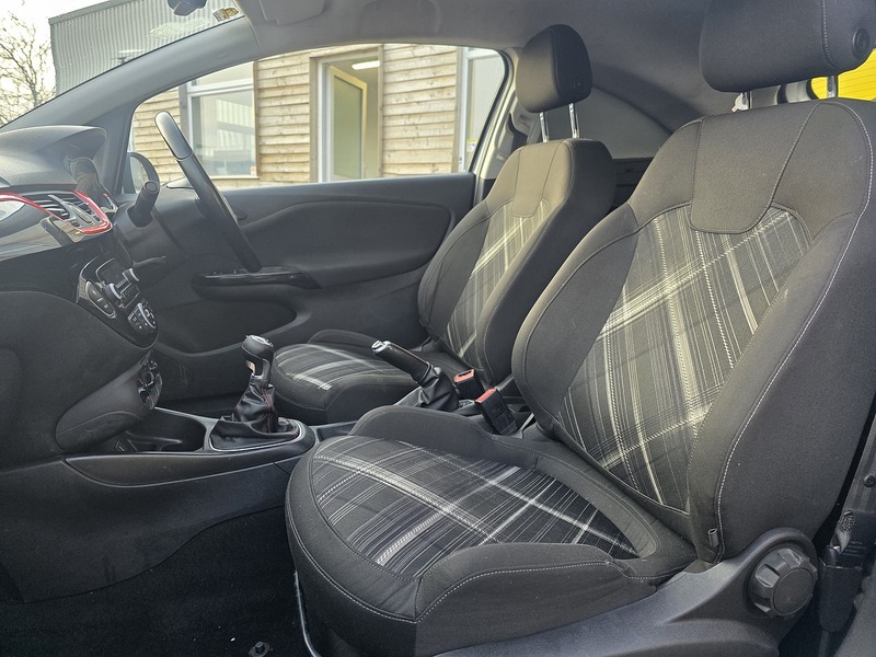 Used Vauxhall Corsa 2015 for sale - 77616007: Photo 31