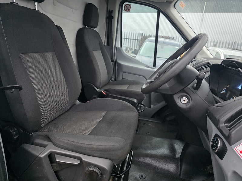 Used Ford Transit 2018 for sale - 77700803: Photo 30