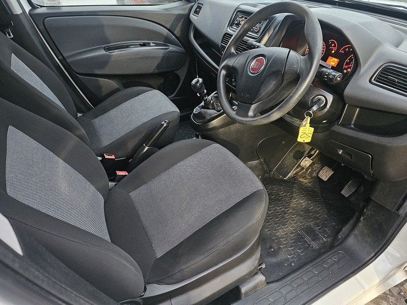 Used Fiat Doblo 2017 for sale - 76628582: Photo 38