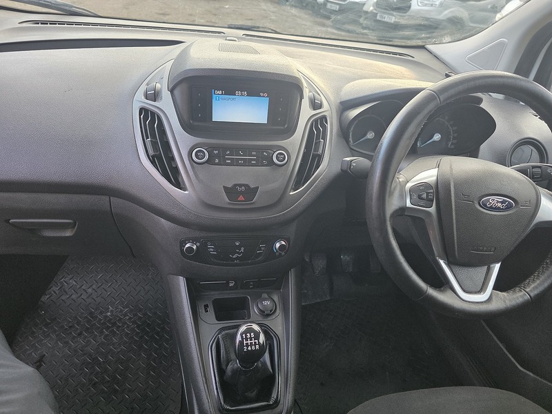 Used Ford Transit Courier 2020 for sale - 77482181: Photo 34