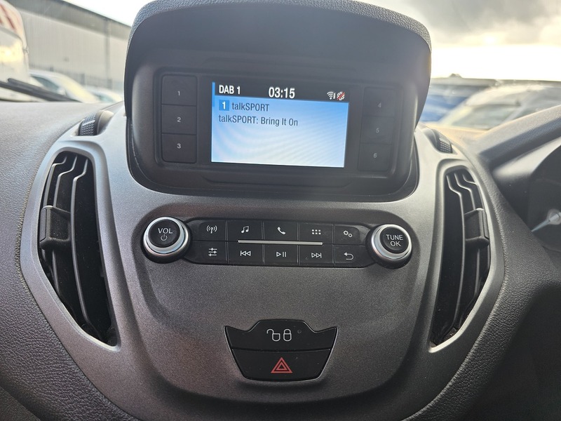 Used Ford Transit Courier 2020 for sale - 77482181: Photo 36