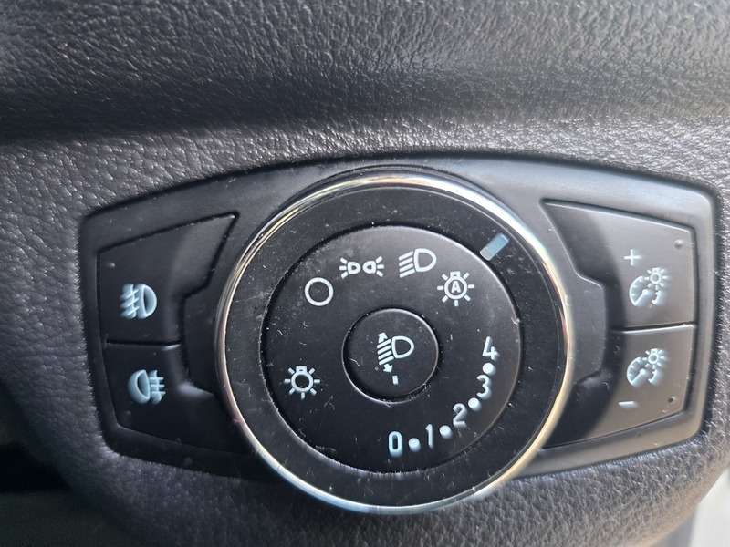 Used Ford Transit Courier 2020 for sale - 77482181: Photo 42