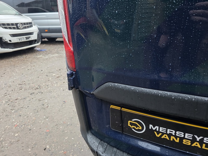 Used Ford Transit Custom 2017 for sale - 76858626: Photo 3