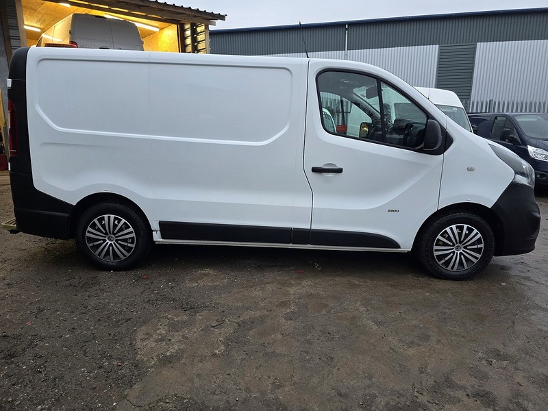 Used Vauxhall Vivaro 2018 for sale - 77167665: Photo 8