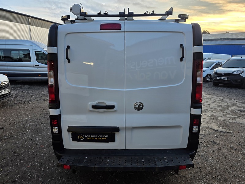 Used Vauxhall Vivaro 2018 for sale - 77056491: Photo 10
