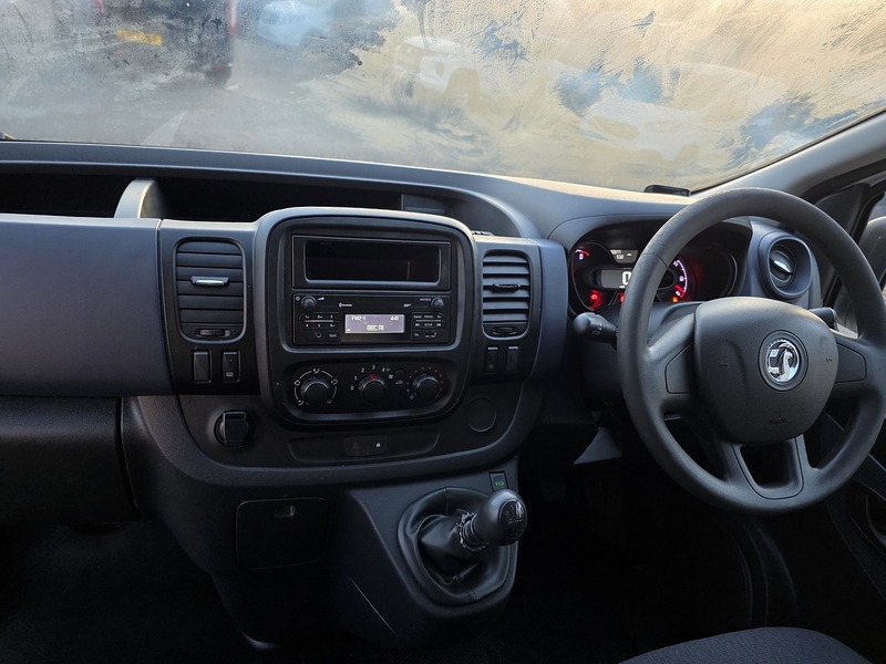 Used Vauxhall Vivaro 2018 for sale - 77056491: Photo 37