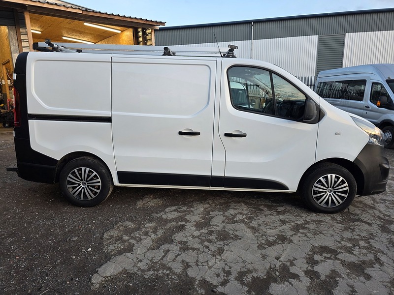 Used Vauxhall Vivaro 2018 for sale - 77056491: Photo 8