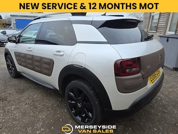 Used Citroen C4 Cactus 2016 for sale - 77056497: Photo