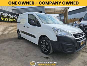 Used Peugeot Partner 2017 for sale - 74743333: Photo