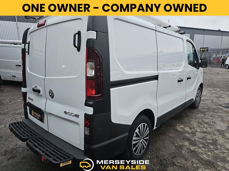 Used Vauxhall Vivaro 2015 for sale - 76502846: Photo 2