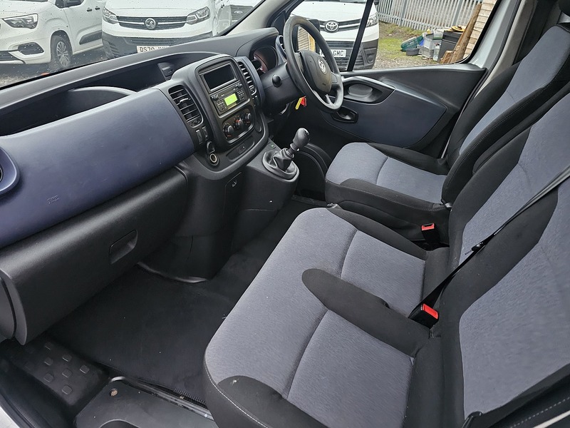 Used Vauxhall Vivaro 2015 for sale - 76502846: Photo 35