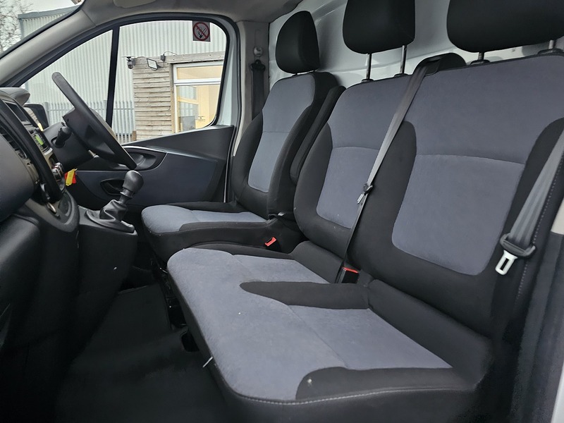 Used Vauxhall Vivaro 2015 for sale - 76502846: Photo 37