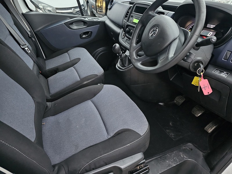 Used Vauxhall Vivaro 2015 for sale - 76502846: Photo 55