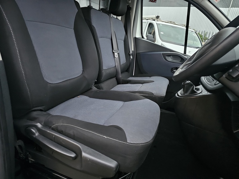 Used Vauxhall Vivaro 2015 for sale - 76502846: Photo 56