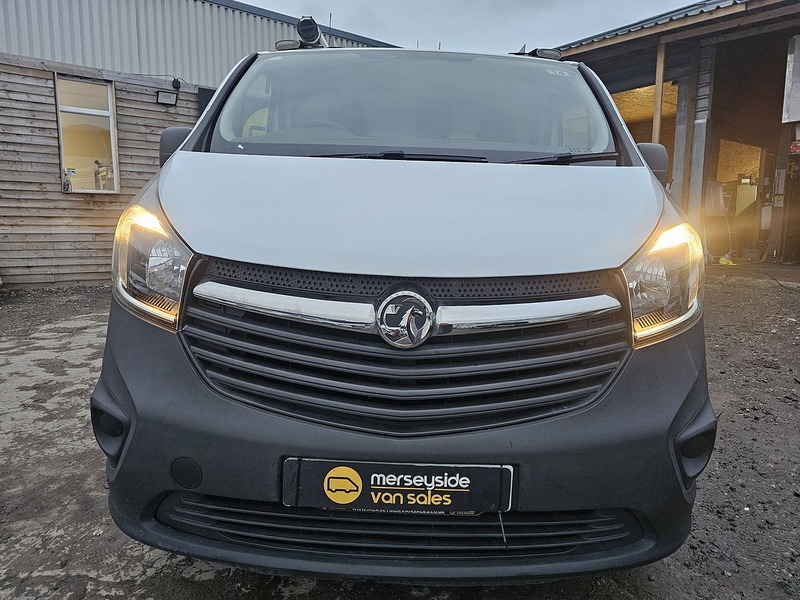 Used Vauxhall Vivaro 2015 for sale - 76502846: Photo 6