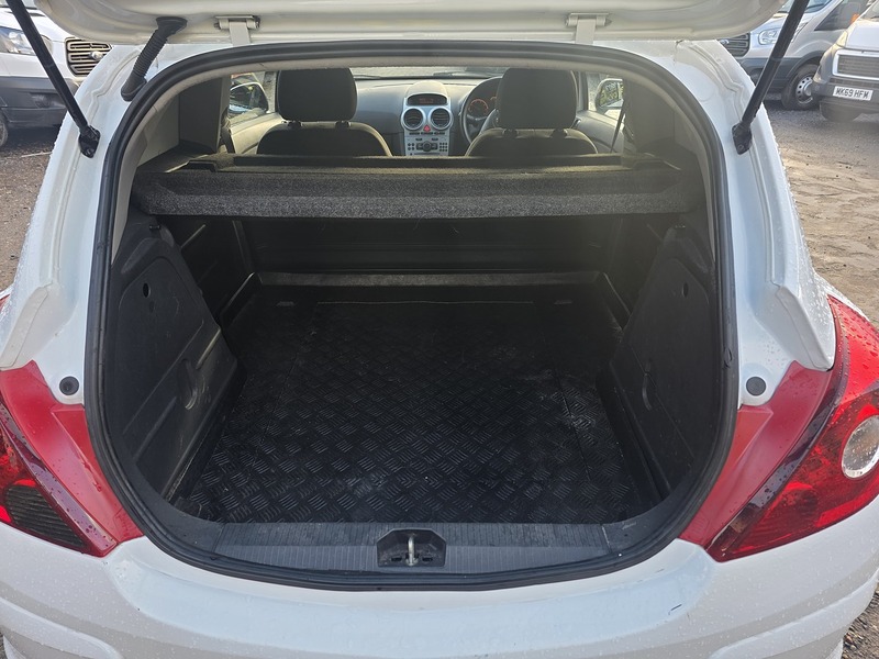 Used Vauxhall Corsa 2014 for sale - 77616008: Photo 51