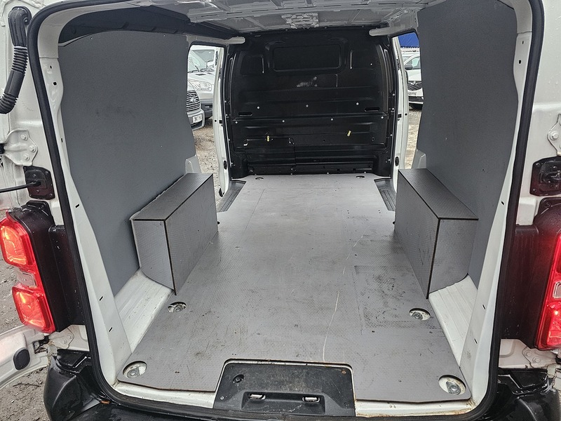 Used Citroen Dispatch 2019 for sale - 76476301: Photo 25