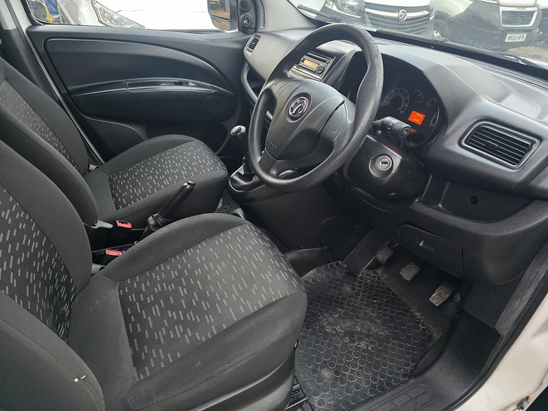 Used Vauxhall Combo 2017 for sale - 77056494: Photo 27