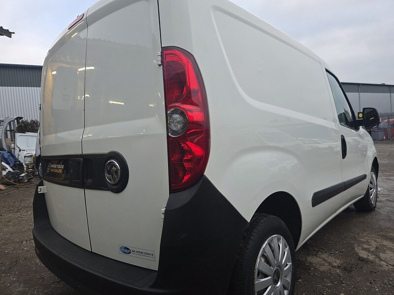 Used Vauxhall Combo 2017 for sale - 77056494: Photo 9