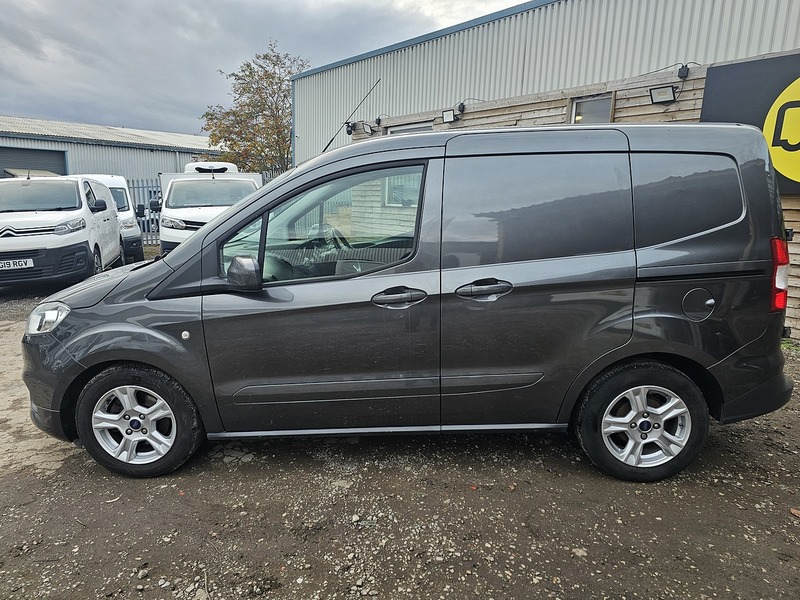 Used Ford Transit Courier 2020 for sale - 76362699: Photo 14