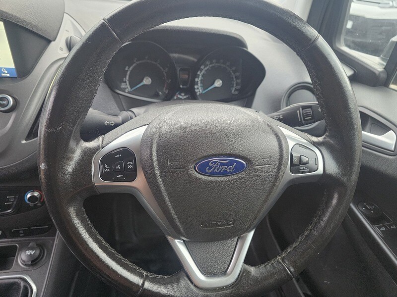 Used Ford Transit Courier 2020 for sale - 76362699: Photo 37