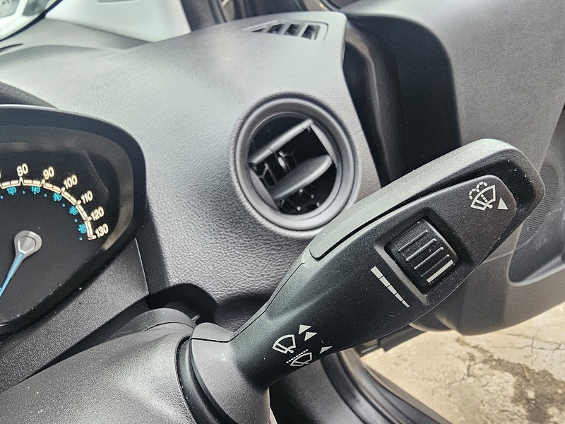 Used Ford Transit Courier 2020 for sale - 76362699: Photo 43