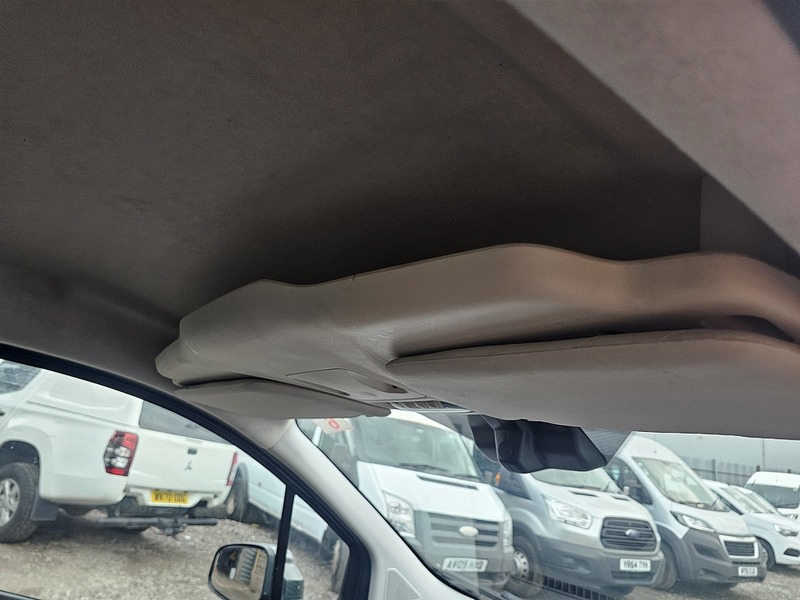 Used Ford Transit Courier 2020 for sale - 76362699: Photo 53