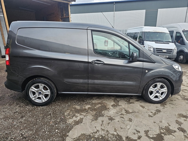 Used Ford Transit Courier 2020 for sale - 76362699: Photo 9