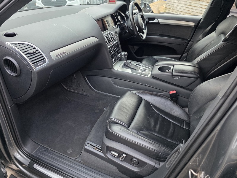 Used Audi Q7 2014 for sale - 77515228: Photo 33