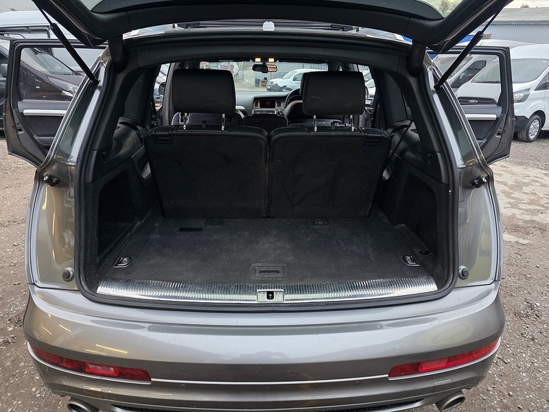 Used Audi Q7 2014 for sale - 77515228: Photo 43