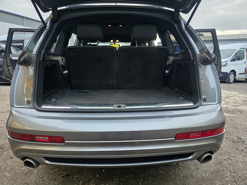 Used Audi Q7 2014 for sale - 77515228: Photo 44