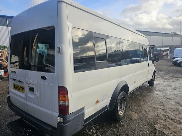 Used Ford Transit 2006 for sale - 76210991: Photo 2